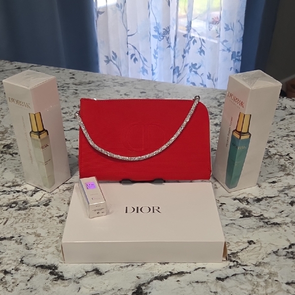 Dior Bundle 4 Pc Set Pouch,Toner,Cleanser,Dior Addict Mini
